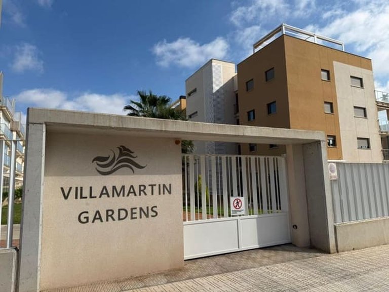 Apartment for Sale in Villamartin, Alicante 3