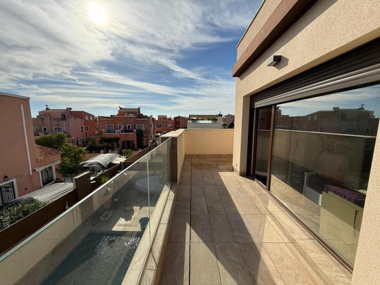 Villa for Sale in Los Montesinos, Alicante 19