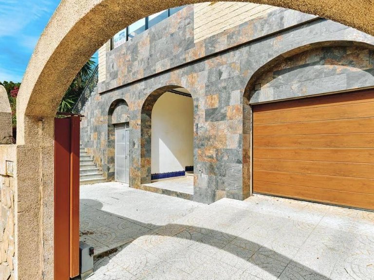 Villa for Sale in Campoamor, Alicante 27