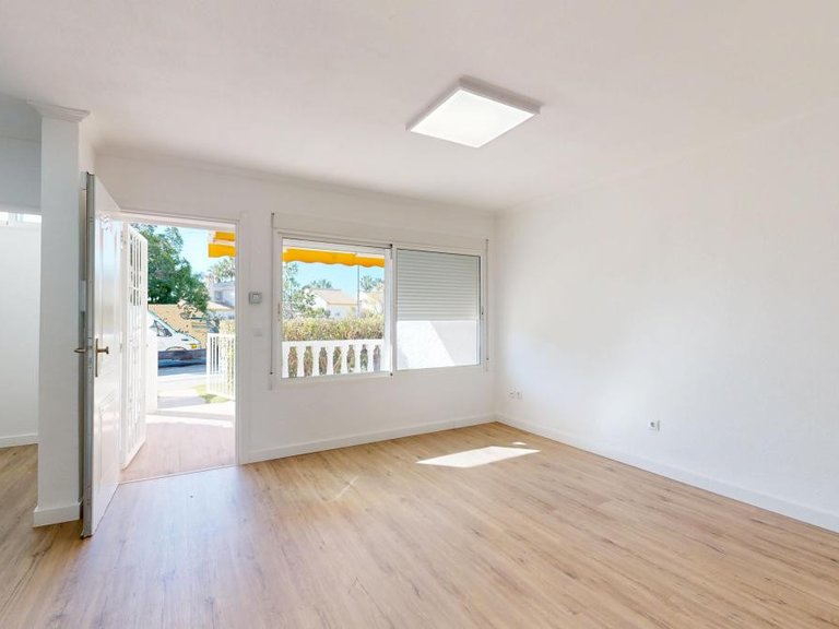 Apartment for Sale in Villamartin, Alicante 14