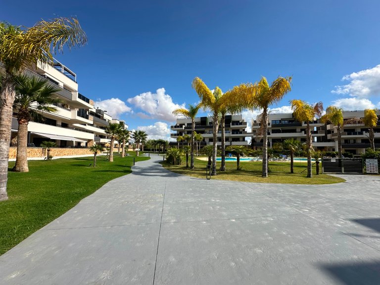 Apartment for Sale in Playa Flamenca, Alicante 38