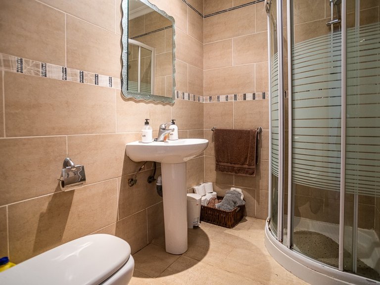 Villa for Sale in Torrevieja, Alicante 24