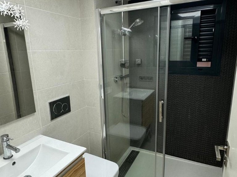Apartment for Sale in Torrevieja, Alicante 14
