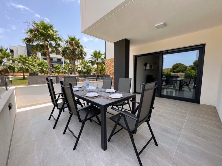 Apartment for Sale in Los Altos, Alicante 3