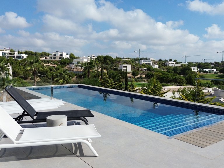Villa for Sale in Las Colinas, Alicante 6