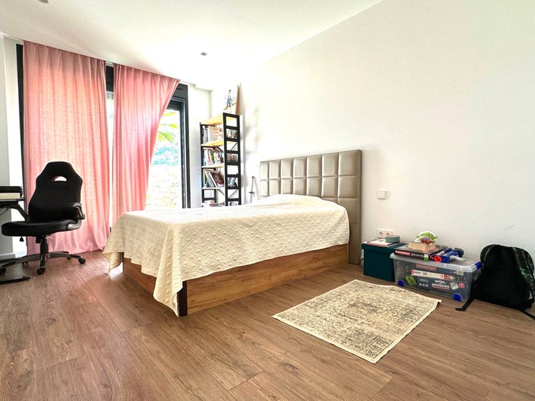 Villa for Sale in Las Colinas, Alicante 24