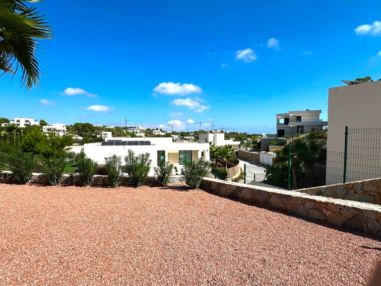 Villa for Sale in Las Colinas, Alicante 38