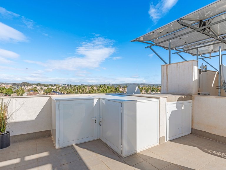 Apartment for Sale in Guardamar Del Segura, Alicante 2