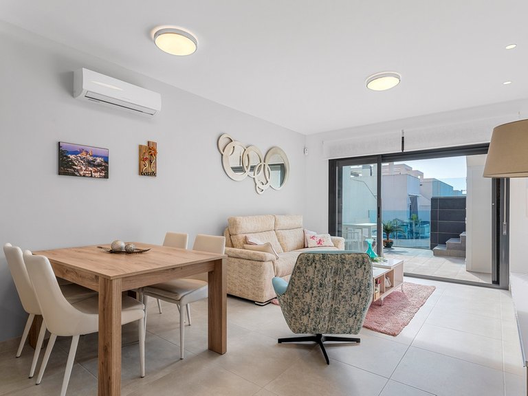 Apartment for Sale in Guardamar Del Segura, Alicante 9
