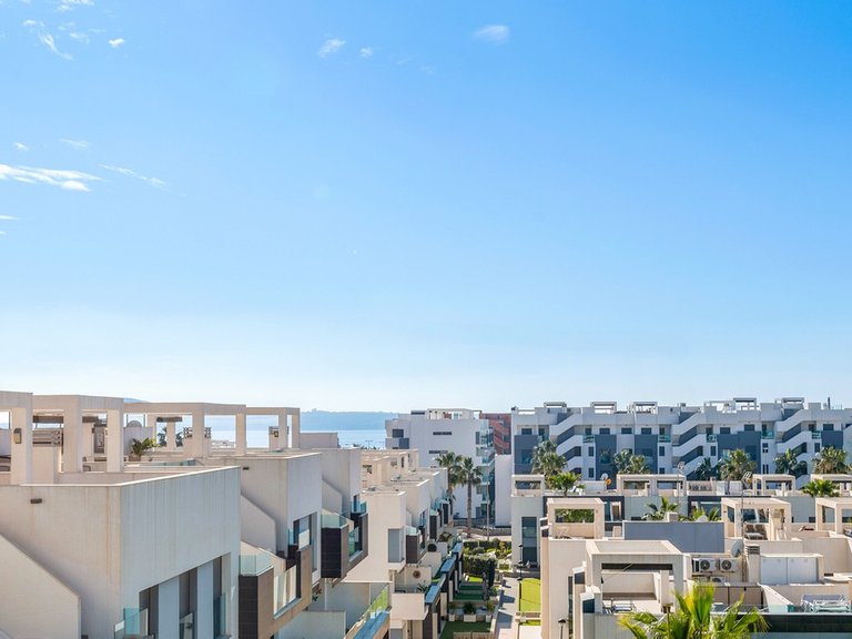 Apartment for Sale in Guardamar Del Segura, Alicante 22
