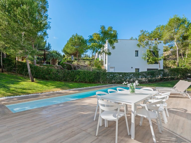 Villa for Sale in Las Colinas, Alicante 6