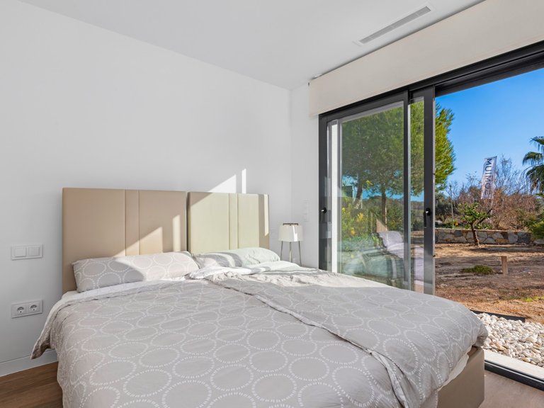 Villa for Sale in Las Colinas, Alicante 18