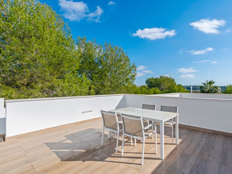 Villa for Sale in Las Colinas, Alicante 28