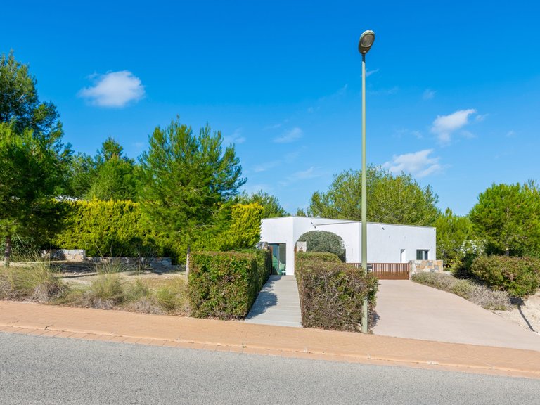 Villa for Sale in Las Colinas, Alicante 36