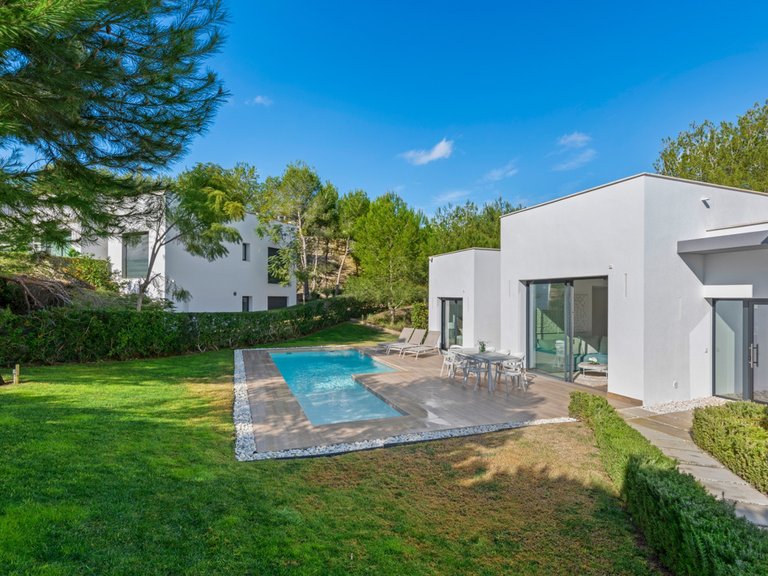 Villa for Sale in Las Colinas, Alicante 37