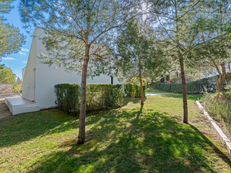 Villa for Sale in Las Colinas, Alicante 40