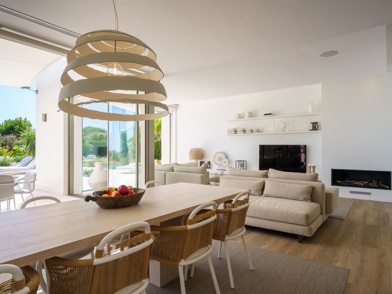 Villa for Sale in Las Colinas, Alicante 5