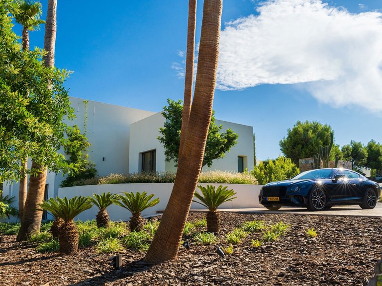 Villa for Sale in Las Colinas, Alicante 38