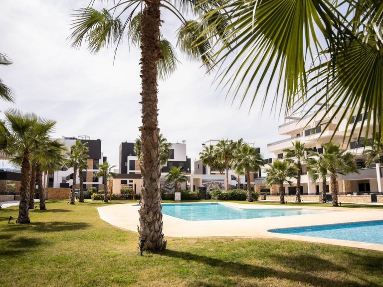 Apartment for Sale in Los Altos, Alicante 5