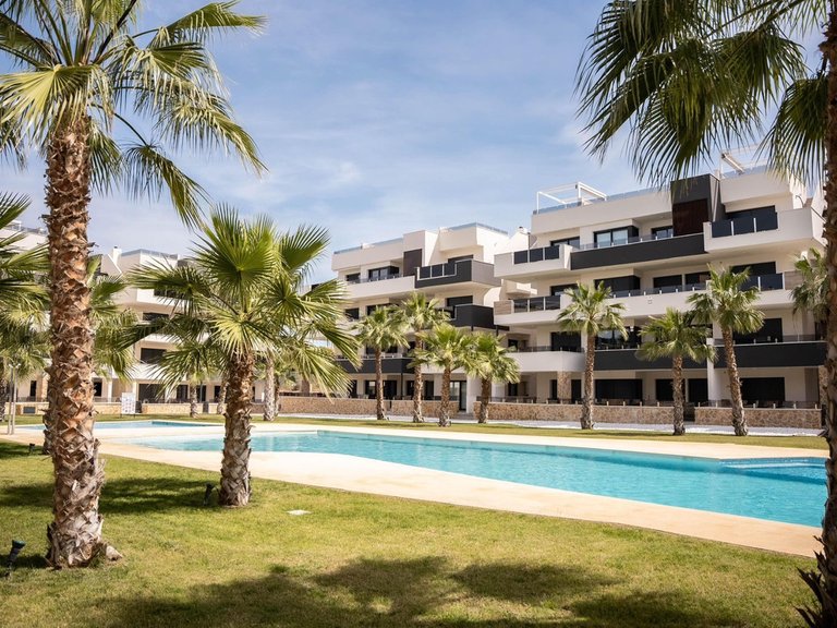 Apartment for Sale in Los Altos, Alicante 6