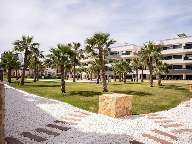Apartment for Sale in Los Altos, Alicante 22