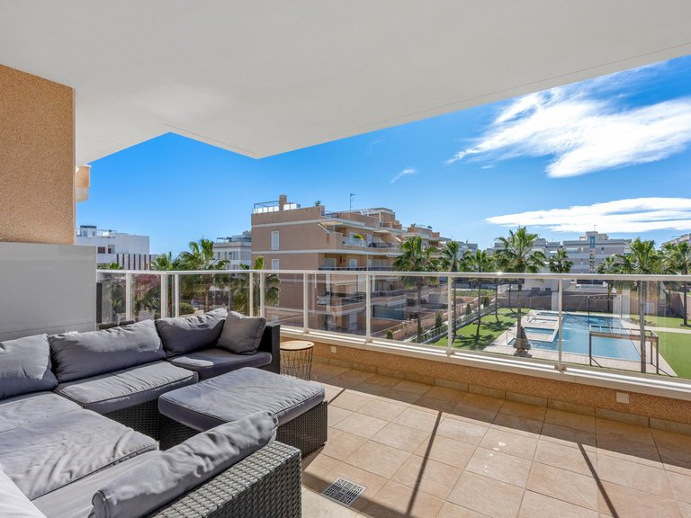 Apartment for Sale in Villamartin, Alicante 4