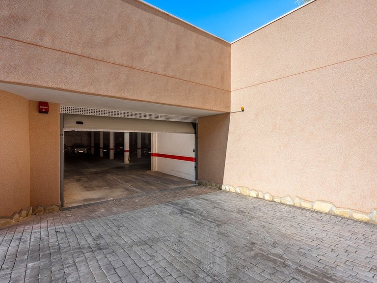 Apartment for Sale in Villamartin, Alicante 24