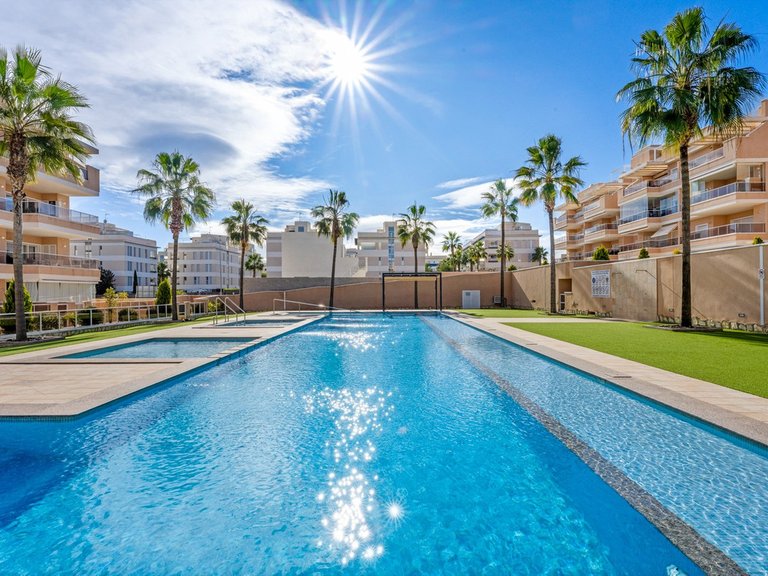 Apartment for Sale in Villamartin, Alicante 26