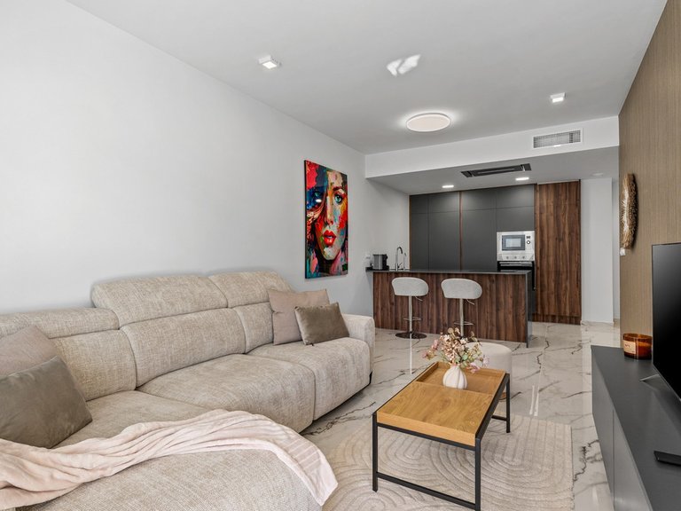 Apartment for Sale in Los Altos, Alicante 14