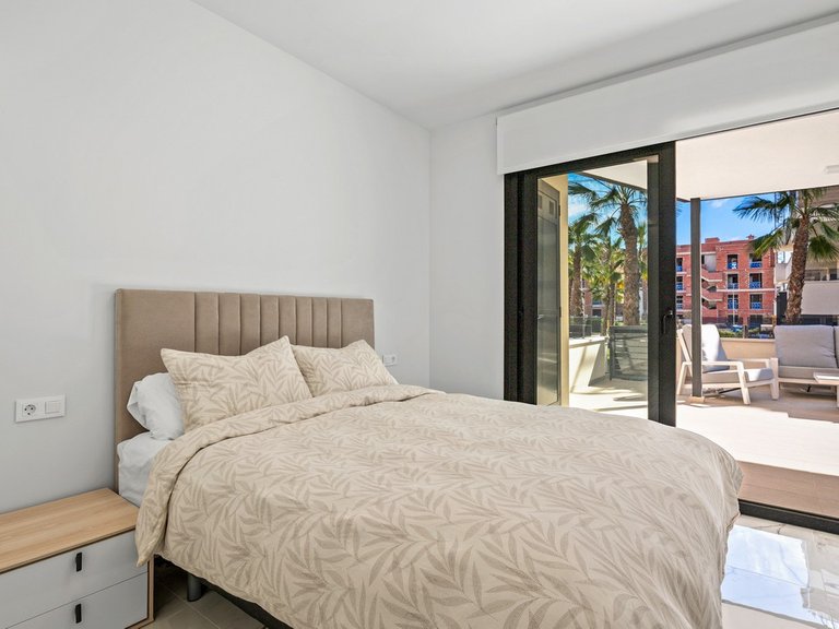 Apartment for Sale in Los Altos, Alicante 17