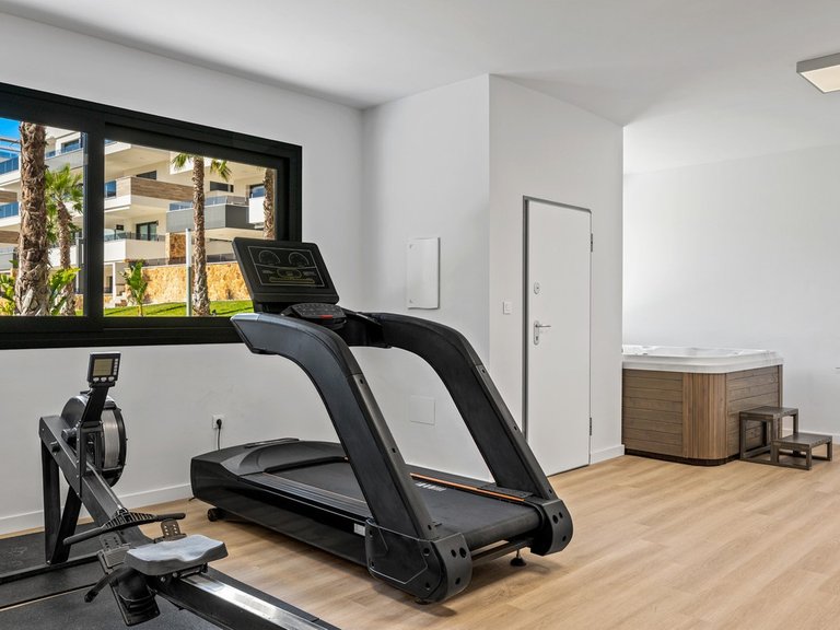 Apartment for Sale in Los Altos, Alicante 34