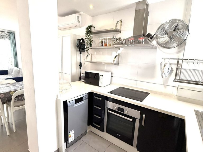 Apartment for Sale in La Zenia, Alicante 5