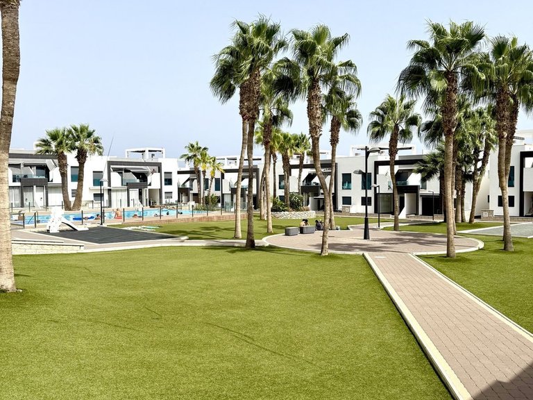 Apartment for Sale in La Zenia, Alicante 16