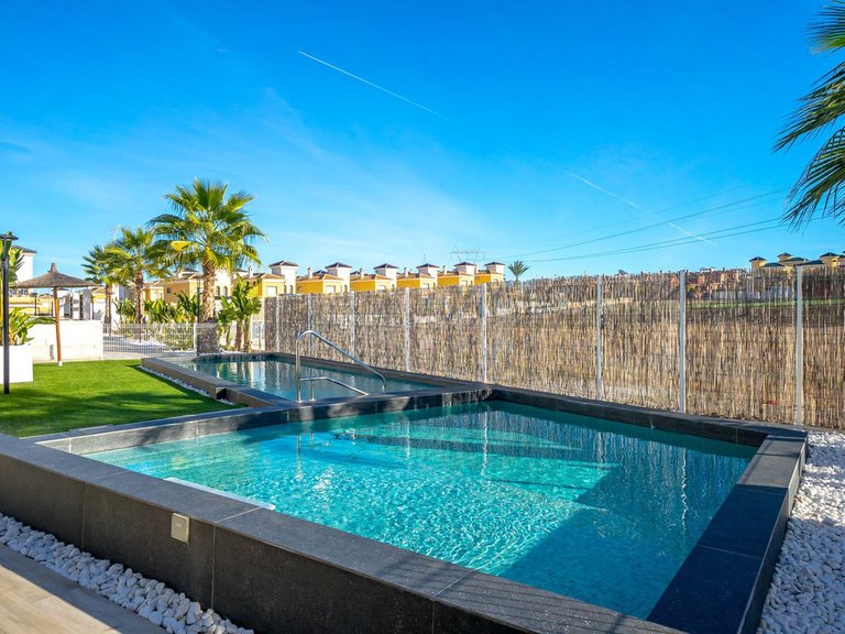 Apartment for Sale in Algorfa, Alicante 23