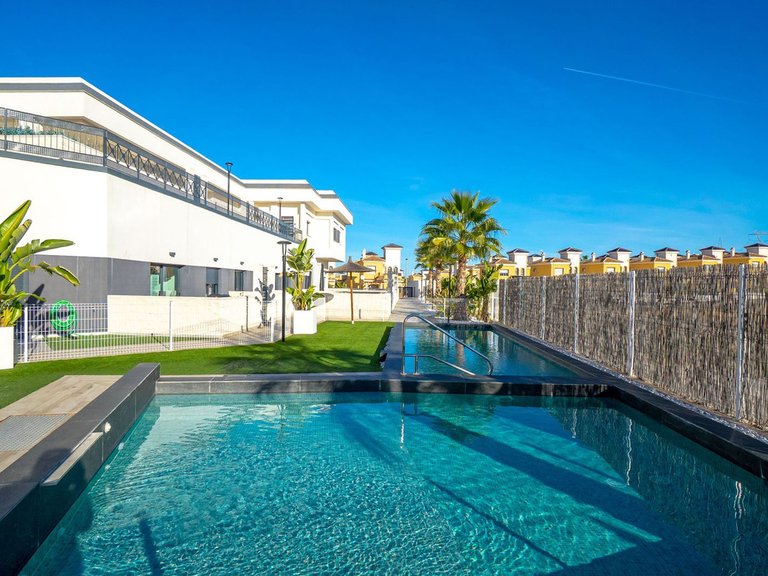 Apartment for Sale in Algorfa, Alicante 24
