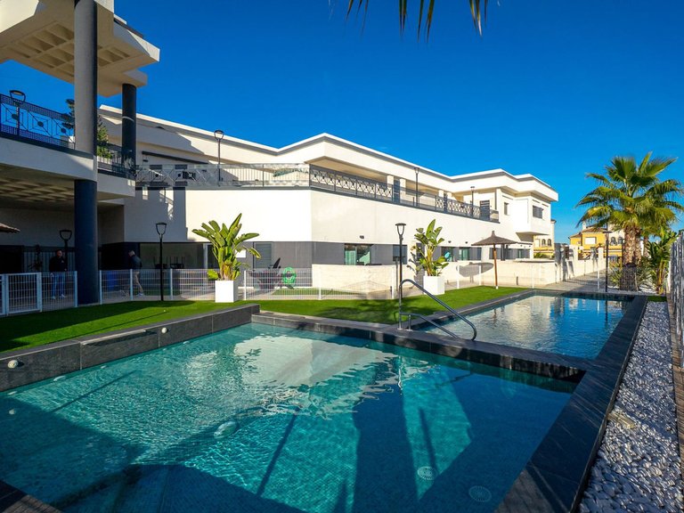 Apartment for Sale in Algorfa, Alicante 25