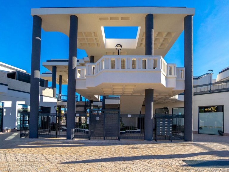 Apartment for Sale in Algorfa, Alicante 28