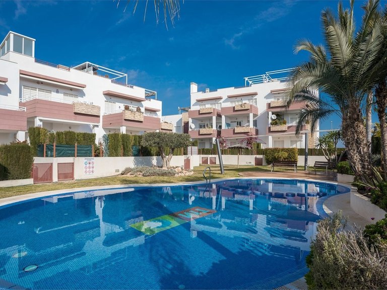 Apartment for Sale in Punta Prima, Alicante 8