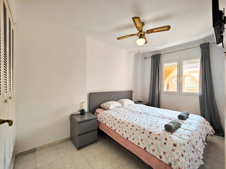 Apartment for Sale in Torrevieja, Alicante 39