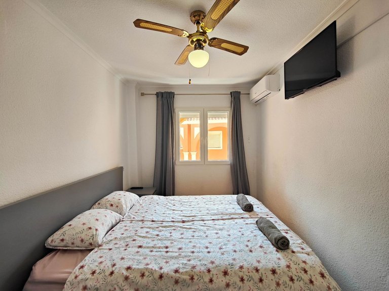 Apartment for Sale in Torrevieja, Alicante 40