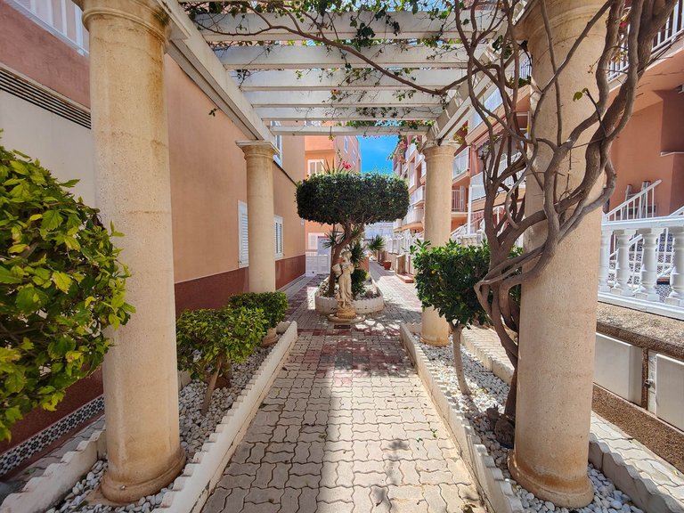 Apartment for Sale in Torrevieja, Alicante 49