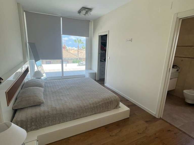 Villa for Sale in Bigastro, Alicante 7
