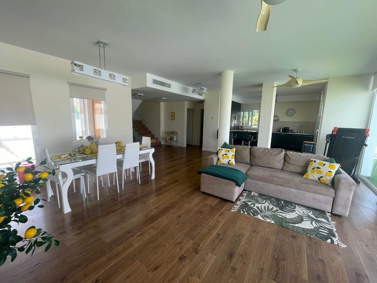 Villa for Sale in Bigastro, Alicante 12