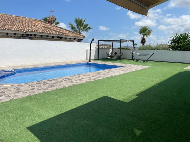 Villa for Sale in Bigastro, Alicante 13