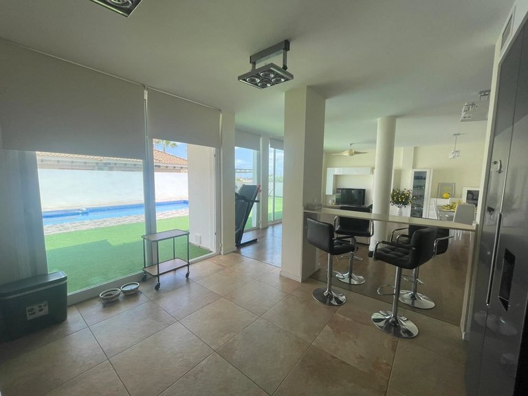 Villa for Sale in Bigastro, Alicante 22