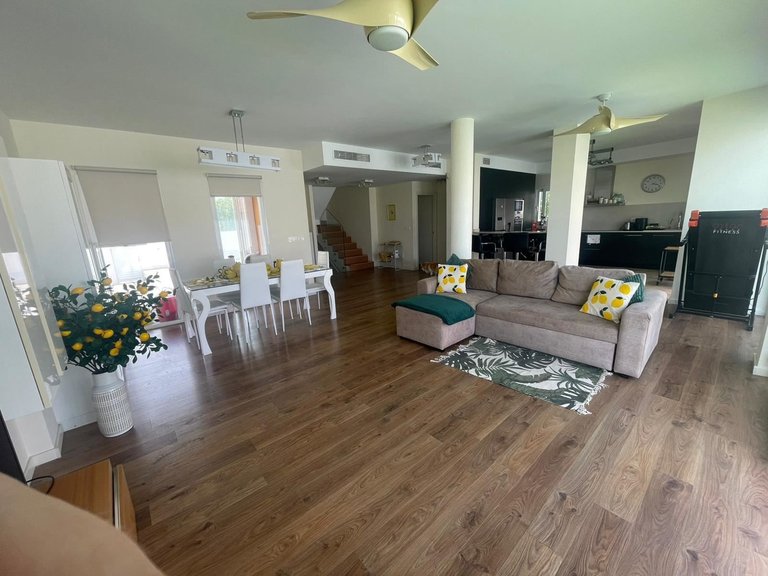 Villa for Sale in Bigastro, Alicante 24