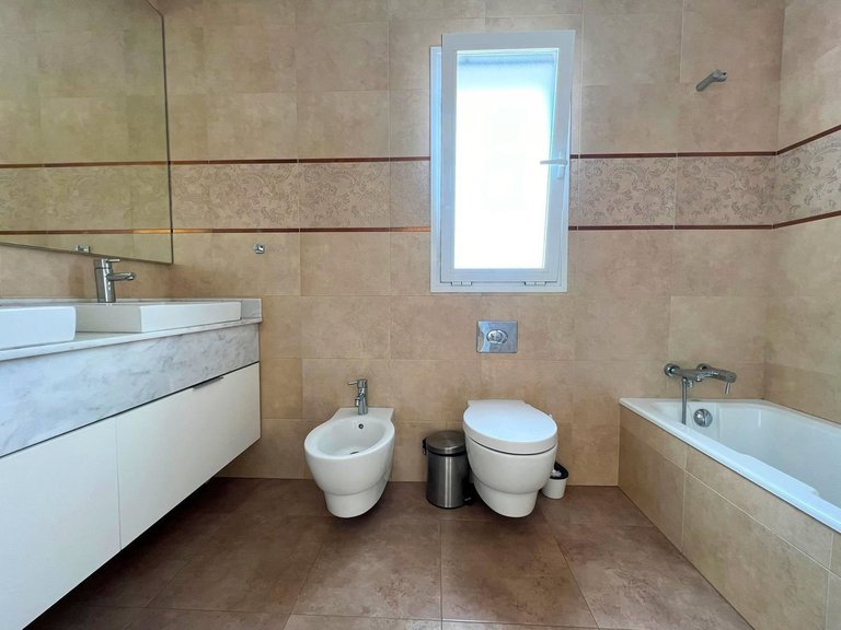 Villa for Sale in Bigastro, Alicante 49