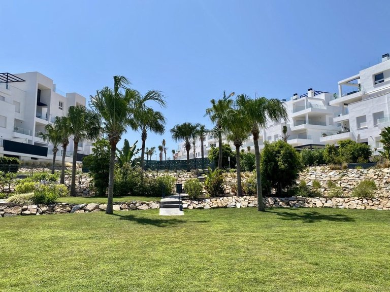 Apartment for Sale in Los Balcones, Alicante 18