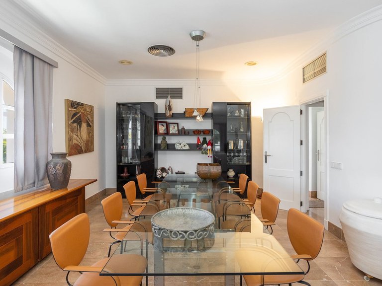 Villa for Sale in Torrevieja, Alicante 17