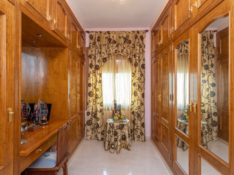Villa for Sale in Campoamor, Alicante 27